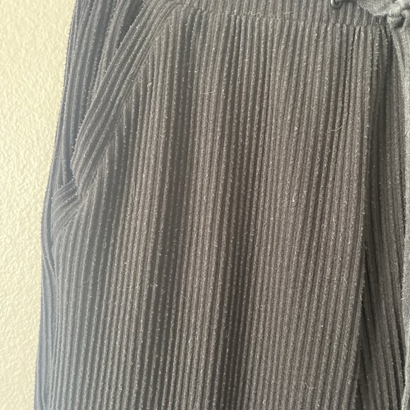 Alo Yoga Sweatpants Adult Medium Black Ribbed Cotton Tapered Unisex See Msmts - Picture 4 of 10